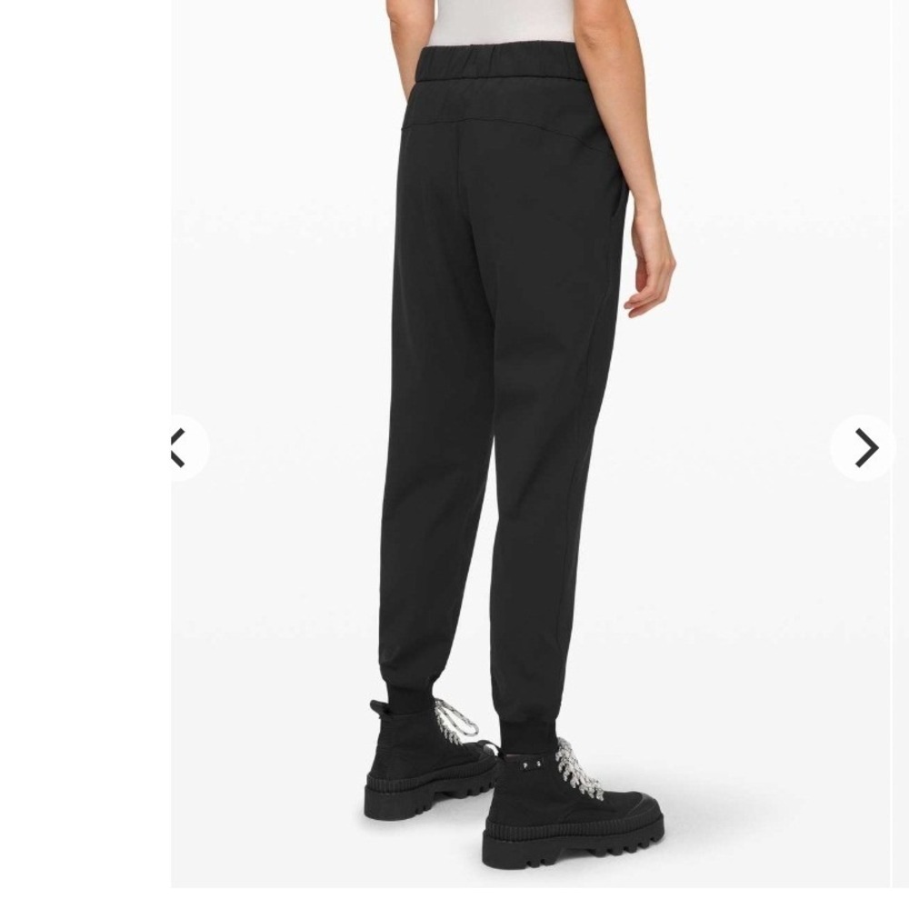 Lululemon On‎ the Fly Jogger Luxtreme Black Pants W5CPJS Womens Size 12